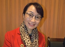 韓青辰：讓我們一起努力做光從最初寫作開始，我的夢(mèng)想就是可以用文字不著痕跡地抹去孩子埋在心底無法流出的眼淚。[詳細(xì)]