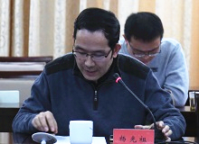 楊光祖：批評(píng)的言說(shuō)方式和底線倫理作為從事文學(xué)批評(píng)近20年的文學(xué)評(píng)論者，我最想說(shuō)的就是“感謝”。[詳細(xì)]