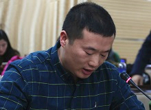 王秀濤：文學(xué)批評(píng)更需要批判精神這套叢書(shū)的出版提醒我們文學(xué)批評(píng)不能只會(huì)唱贊歌，文學(xué)批評(píng)還需要批判精神。[詳細(xì)]