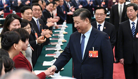 習(xí)近平向全國(guó)各族各界婦女，致以節(jié)日的祝賀和美好的祝福