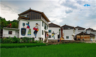 小康路上，跑出幸福“加速度”