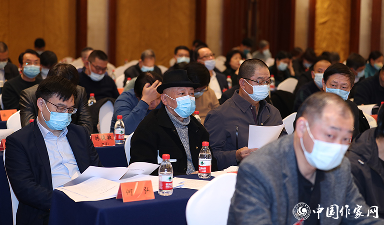 12月12日，中國作家協(xié)會第九屆全國委員會第六次全體會議在京舉行