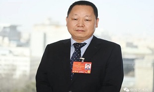全國人大代表、民進重慶市委會副主委、重慶出版集團副總編輯別必亮