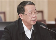 胡平：《講話》精神的發(fā)揚(yáng)光大《講話》是毛澤東同志影響最深遠(yuǎn)的著作之一，文藝界從未間斷過對其精神的學(xué)習(xí)、理解和貫徹。[詳細(xì)]