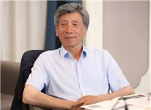 范迪安：描繪新時(shí)代的恢弘氣象堅(jiān)持人民立場、到人民中去、傾聽人民的心聲，就能獲得心靈的感動(dòng)，涌發(fā)藝術(shù)表達(dá)的激情……[詳細(xì)]