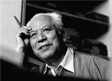 【姚雪垠】	許建輝丨《從<李自成>看姚雪垠的文學(xué)貢獻(xiàn)》；	姚海天丨《從<李自成>第二卷獲首屆茅盾文學(xué)獎(jiǎng)?wù)勂稹贰?#13;