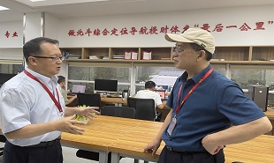 作家李春雷參加2022“中國(guó)一日·科技強(qiáng)國(guó)”大型文學(xué)主題實(shí)踐活動(dòng)