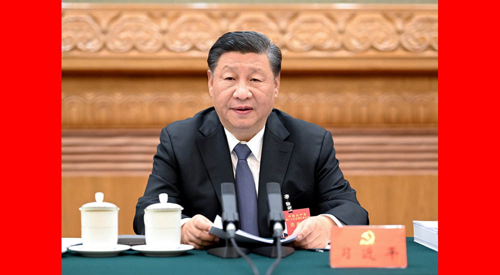 10月18日，中國(guó)共產(chǎn)黨第二十次全國(guó)代表大會(huì)主席團(tuán)在北京人民大會(huì)堂舉行第二次會(huì)議。習(xí)近平同志主持會(huì)議。