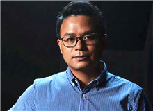 上海文藝出版社：放下歷史包袱，關(guān)注更年輕的力量　　主動挖掘文學(xué)新人，培養(yǎng)年輕編輯團(tuán)隊(duì)，為文學(xué)創(chuàng)作者的薪火相傳接續(xù)力量。[詳細(xì)]