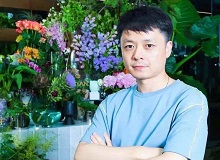 楊慶祥：《神圣婚姻》是一部當代中國人的日常生活圖鑒　　我覺得這是我最近讀到過的，離我的日常生活最近的一部作品……[詳細]