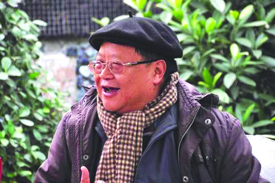 董仁威：中國科普作家協(xié)會榮譽理事、全球華語科幻星云獎聯(lián)合創(chuàng)始人