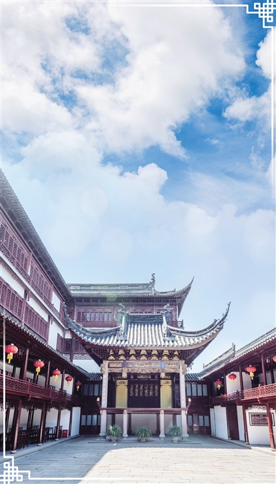 圖為上海豫園內(nèi)的古戲臺和看廊。 　　夏 淼攝（影像中國）