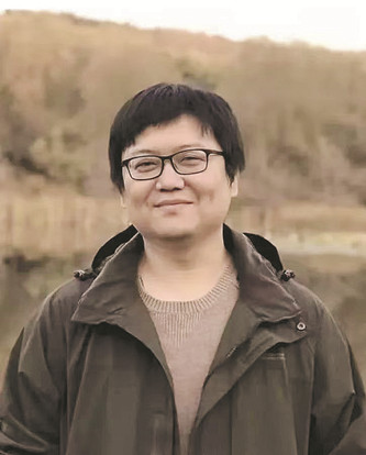 叢治辰，北京大學(xué)中文系副教授。