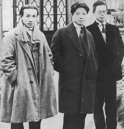 1920年代，國立藝術(shù)院創(chuàng)辦人林風(fēng)眠（左）、林文錚、吳大羽（右）