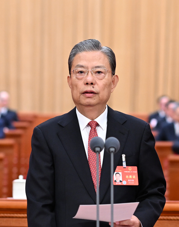 人大開幕會12-3月5日，第十四屆全國人民代表大會第二次會議在北京人民大會堂開幕。趙樂際主持開幕會。新華社記者 謝環(huán)馳 攝