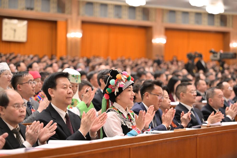 3月8日，十四屆全國(guó)人大二次會(huì)議在北京人民大會(huì)堂舉行第二次全體會(huì)議。新華社記者 謝環(huán)馳 攝