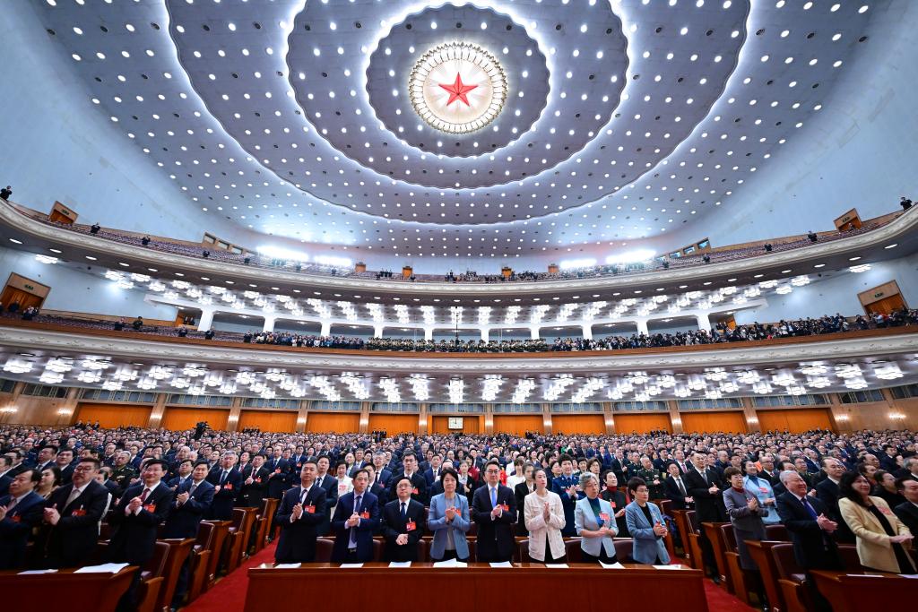 3月10日，中國人民政治協(xié)商會議第十四屆全國委員會第二次會議在北京人民大會堂舉行閉幕會。新華社記者 翟健嵐 攝
