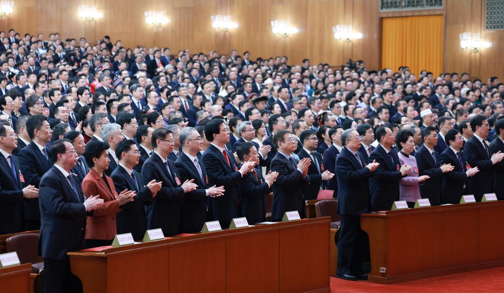 3月11日，第十四屆全國人民代表大會第二次會議在北京人民大會堂舉行閉幕會。新華社記者 王曄 攝
