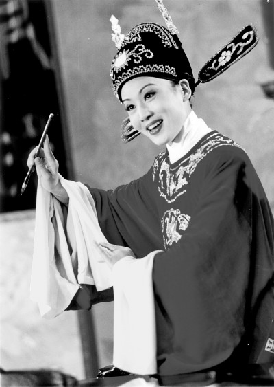 《女駙馬》作為黃梅戲經(jīng)典劇目，常演常新，圖為韓再芬版《女駙馬》劇照。資料圖片