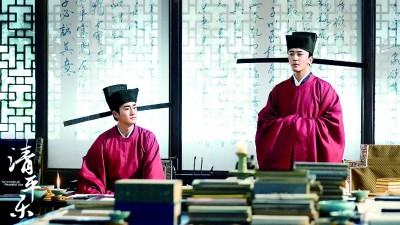古代禮儀、建筑、服飾等傳統(tǒng)文化元素被網(wǎng)絡(luò)作家頻頻用于創(chuàng)作之中。圖為根據(jù)網(wǎng)絡(luò)小說改編的電視劇《清平樂》劇照，再現(xiàn)了多彩的宋代文化。資料圖片