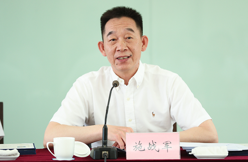中國作協(xié)黨組成員、書記處書記施戰(zhàn)軍講話