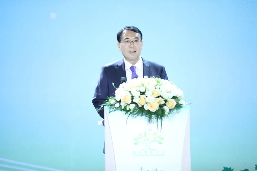 浙江省委常委、宣傳部部長趙承致辭