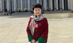 全國政協(xié)委員、浙江省舞協(xié)主席、杭州歌劇舞劇院院長崔巍