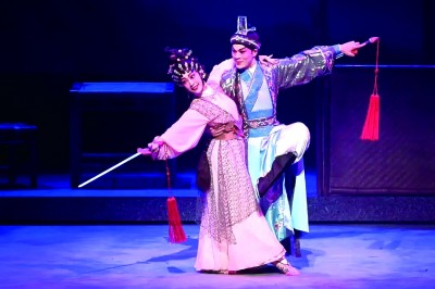 新編粵劇《竹林愛(ài)傳奇》在香港藝術(shù)節(jié)上演。資料圖片