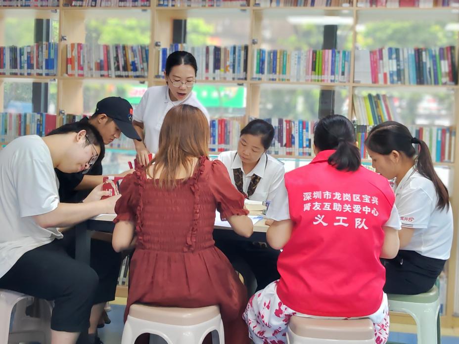 胡楊林藝術團日?；顒? width=